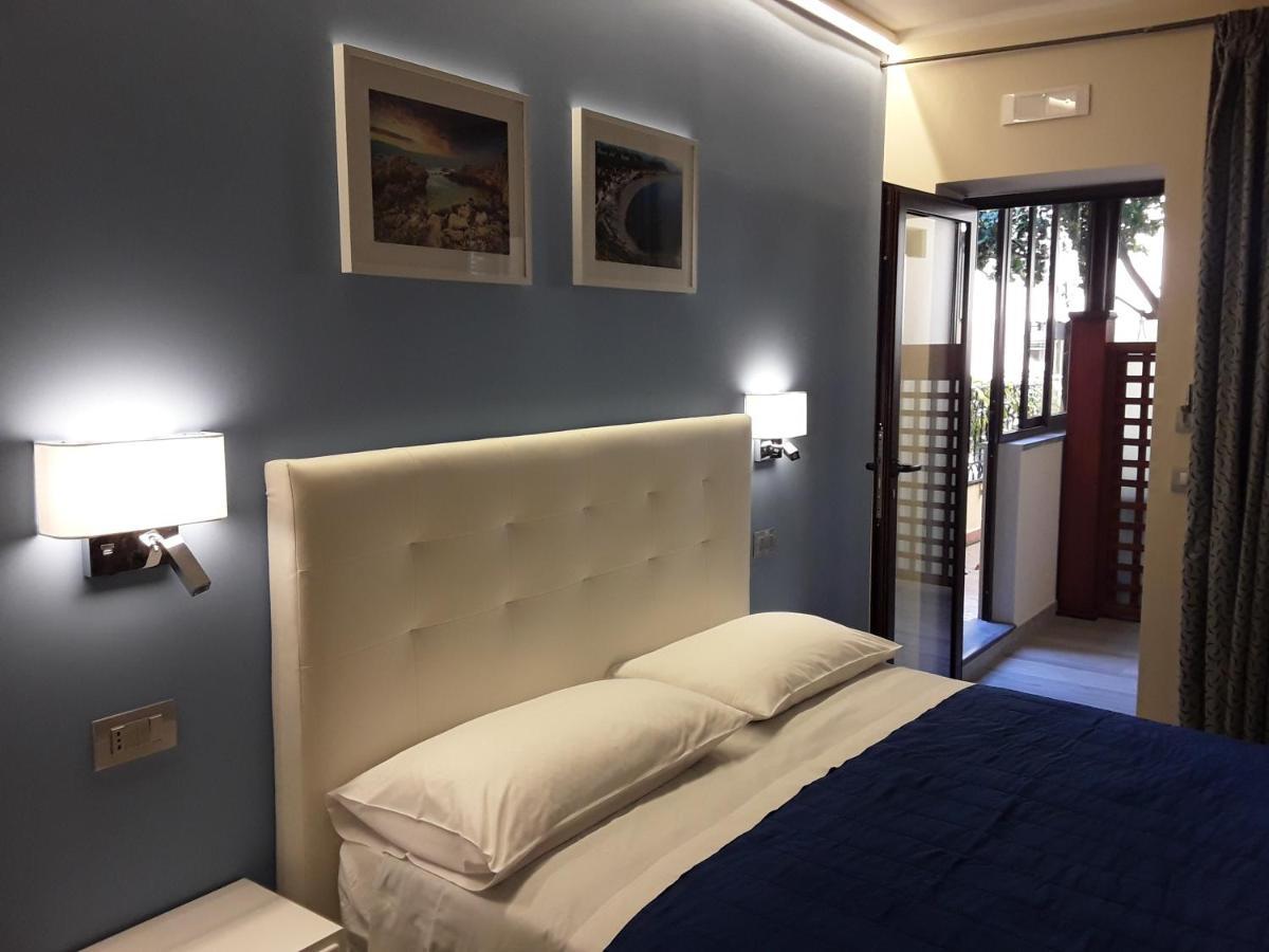 Al Castello B&B ミラッツォ エクステリア 写真