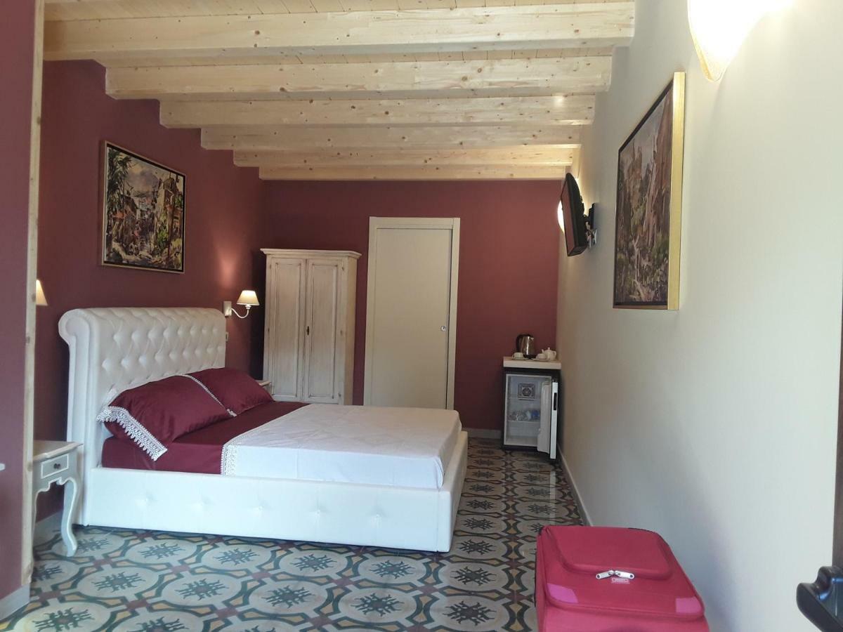 Al Castello B&B ミラッツォ エクステリア 写真