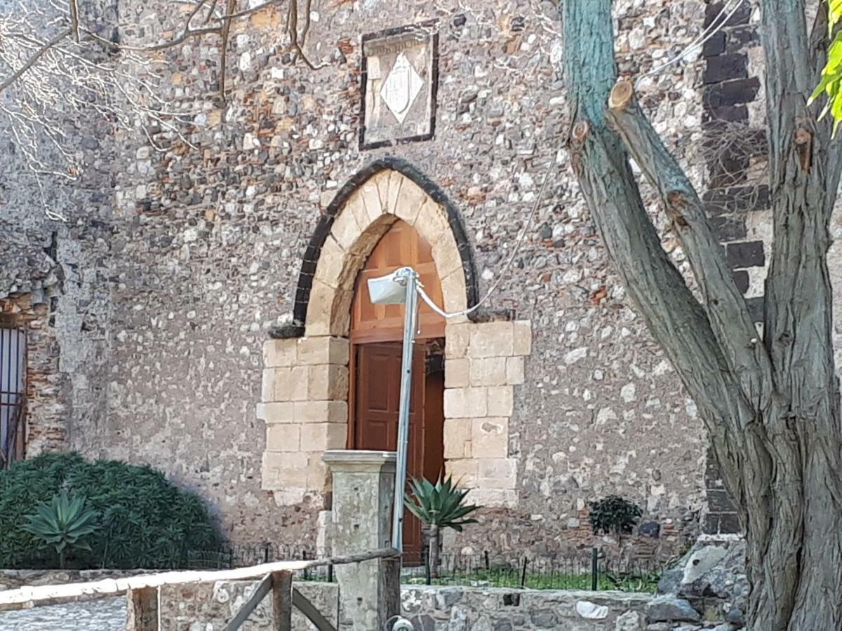 Al Castello B&B ミラッツォ エクステリア 写真