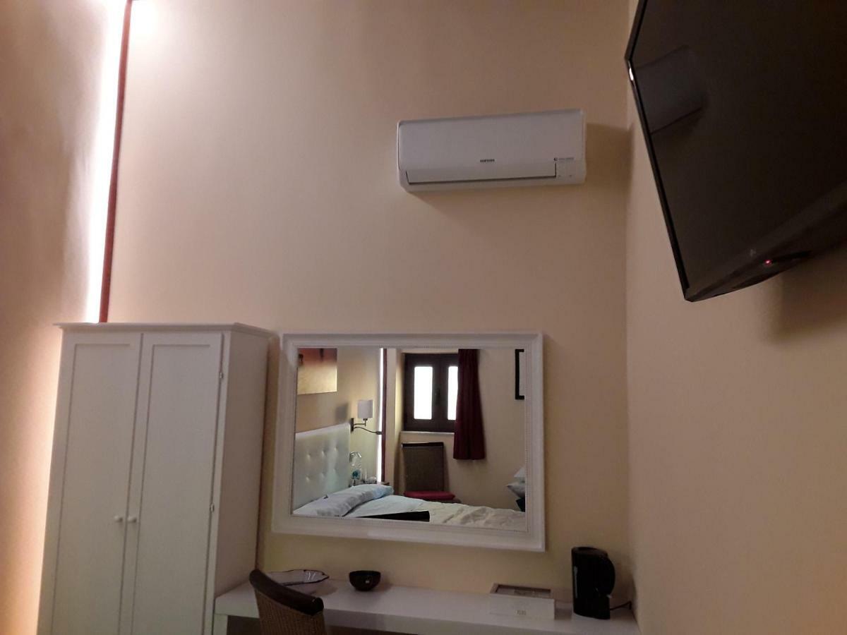 Al Castello B&B ミラッツォ エクステリア 写真